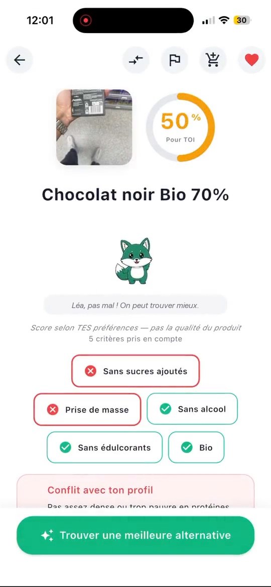 Capture de la fiche produit VitaScan : Chocolat noir Bio 70 %, note de 50 % pour toi, badges rouges Sans sucres ajoutés et Prise de masse, badges verts Sans alcool, Sans édulcorants et Bio, encadré Conflit avec ton profil